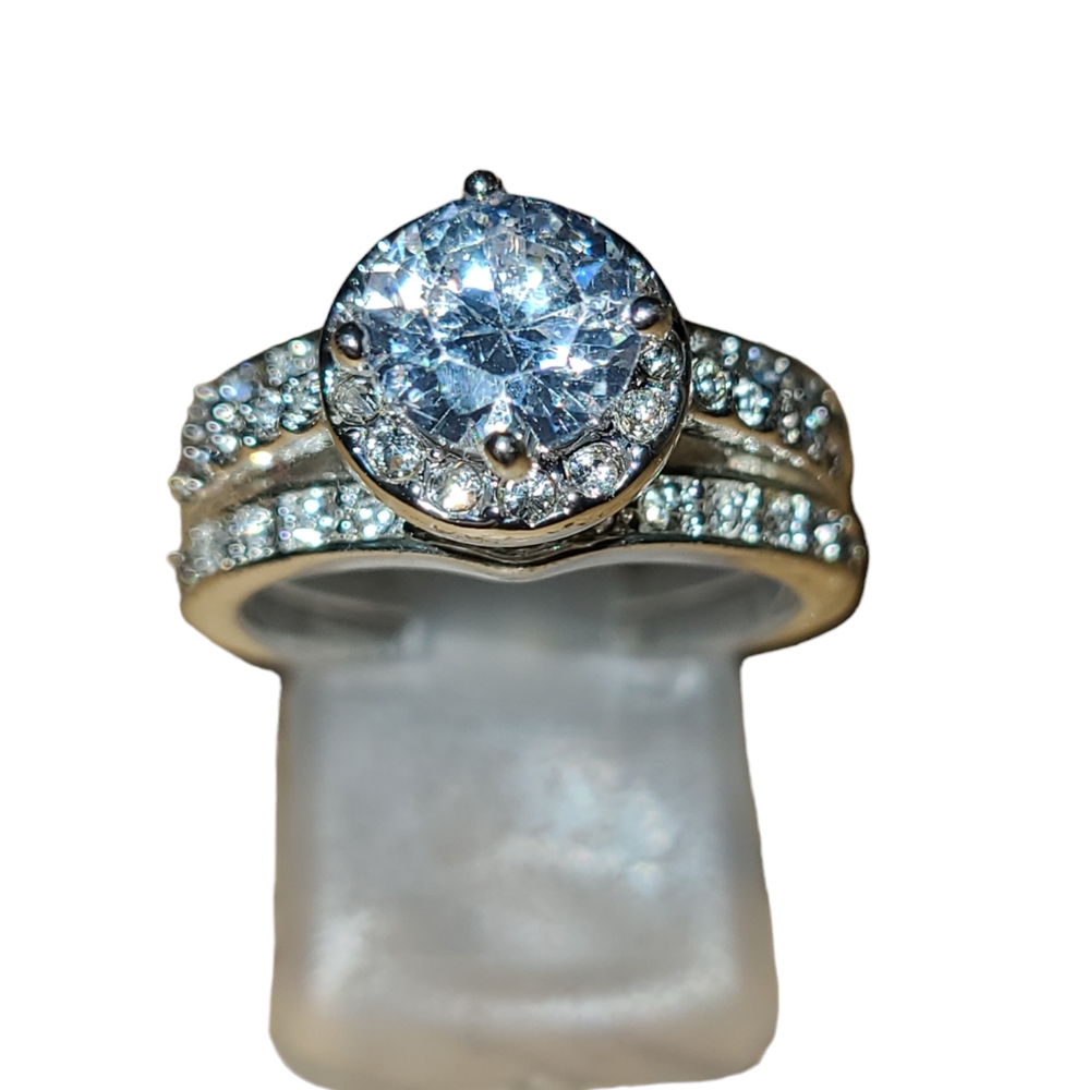 2 Piece Moissanite Bridal Ring (MRT) Markings L4